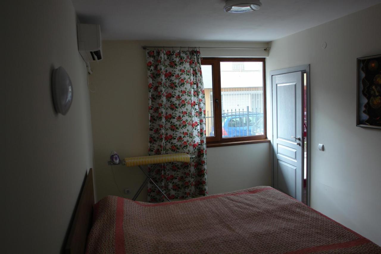 Appartment Lazur Бургас Екстериор снимка